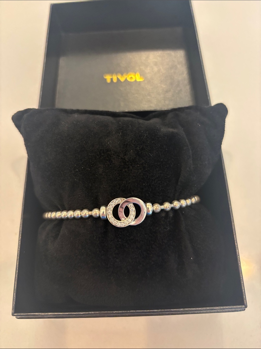 Lagos Silver Beaded Bracelet with diamond and Silver Interlocking Circles